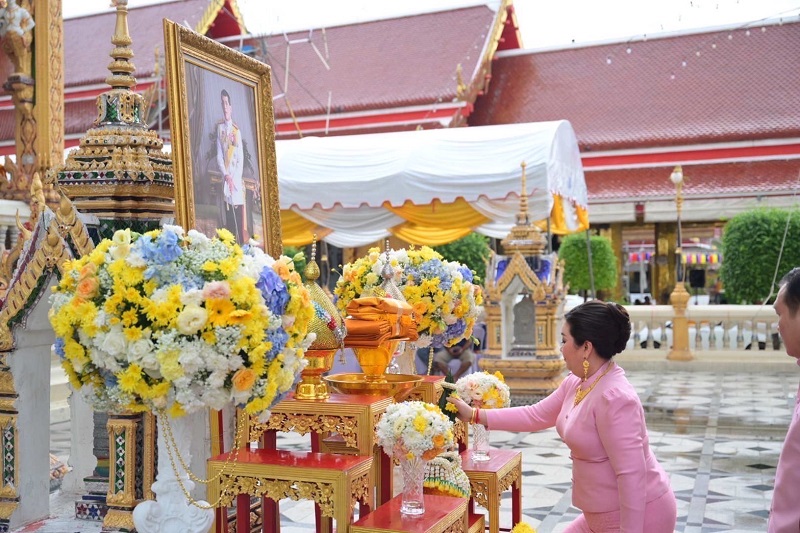 นครปฐม – พระบาทสมเด็จพระเจ้าอยู่หัว ทรงพระกรุณาโปรดเกล้าฯพระราชทานผ้าพระกฐิน วัดไผ่ล้อม จังหวัดนครปฐม